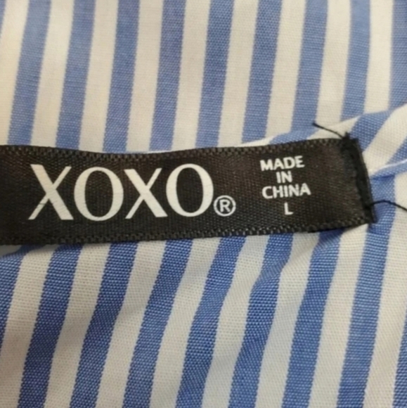 XOXO stripe cold shoulder long layered sleeve wrap dress - Picture 9 of 11